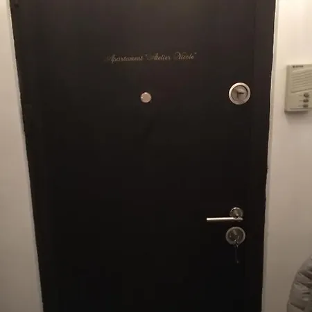 Апартаменти Apartament Atelier Nicole *