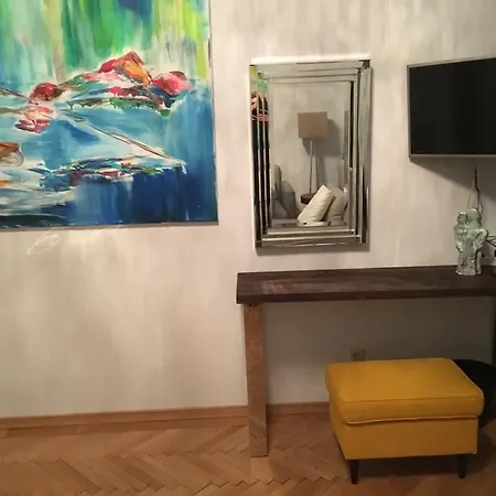 Апартаменти Apartament Atelier Nicole *